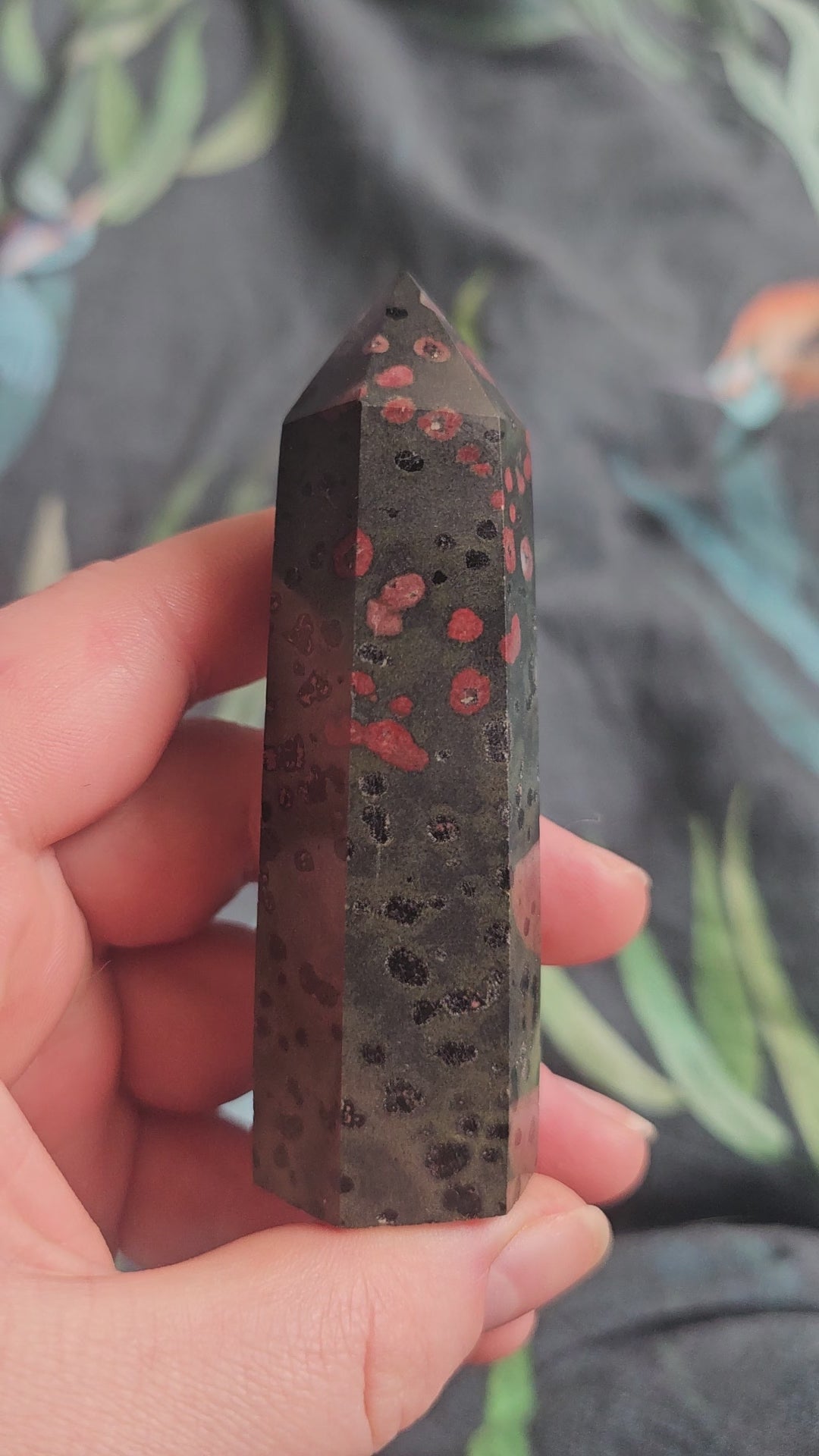 Plum blossom jasper tower