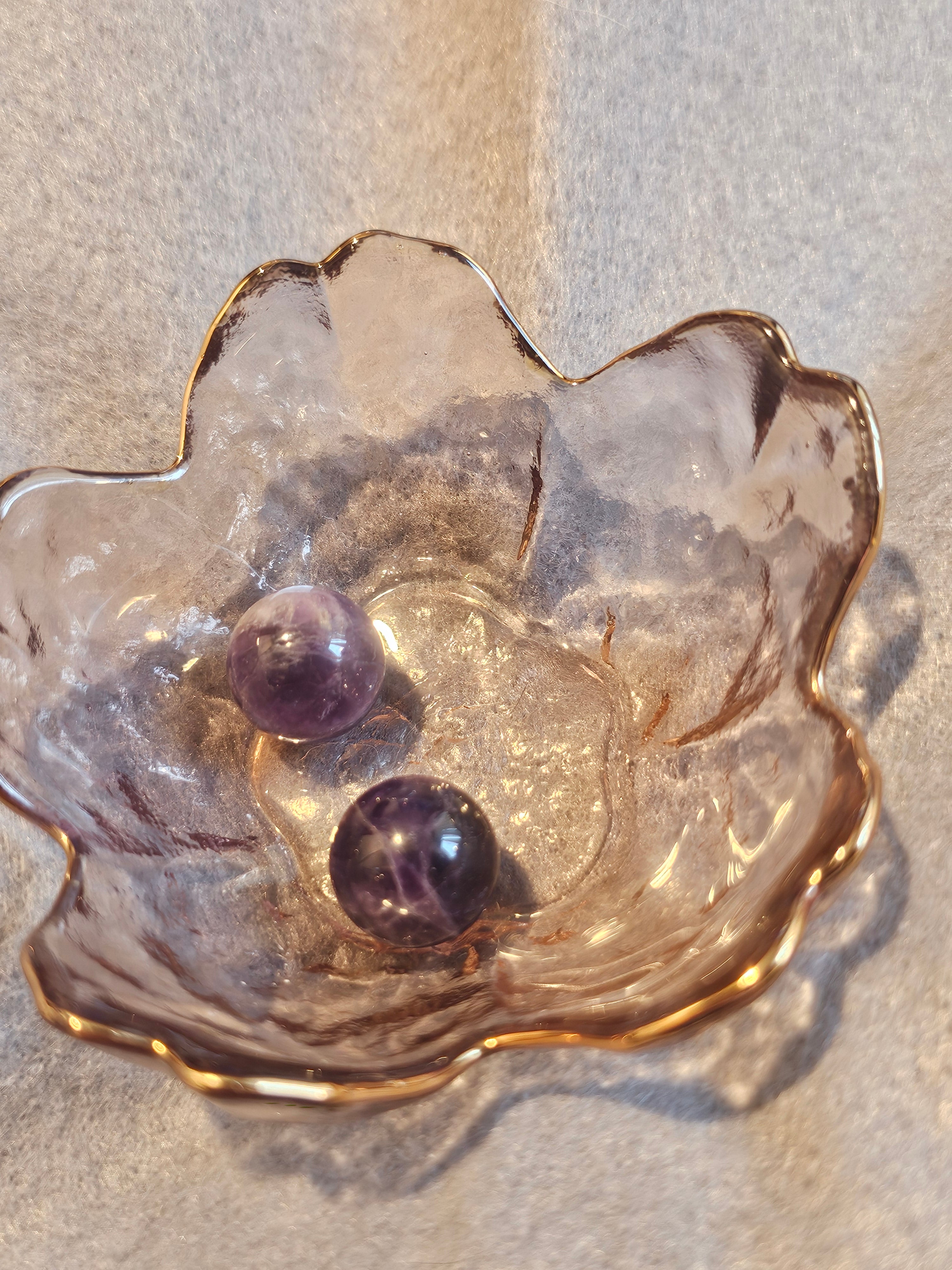 Amethyst mini spheres