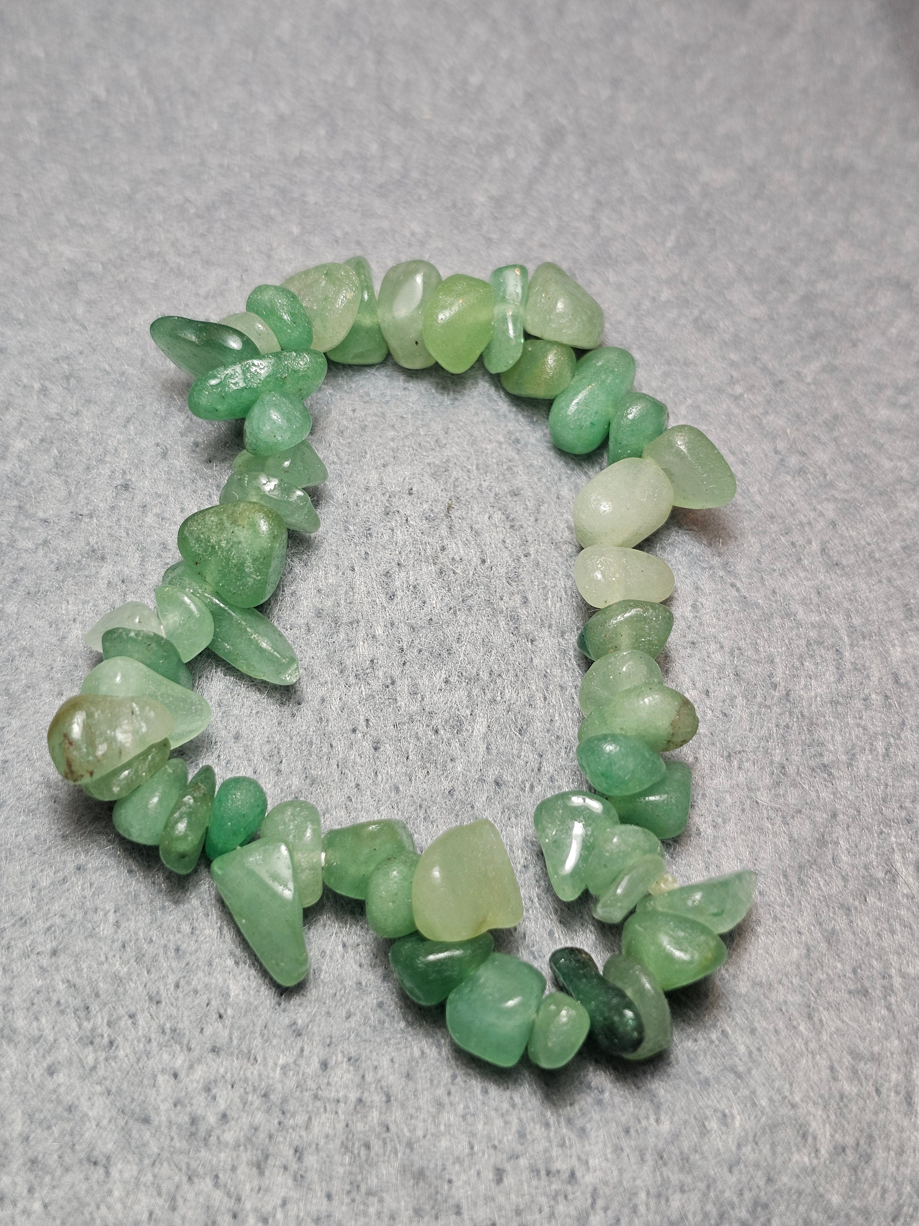 Green adventurine chip bracelet