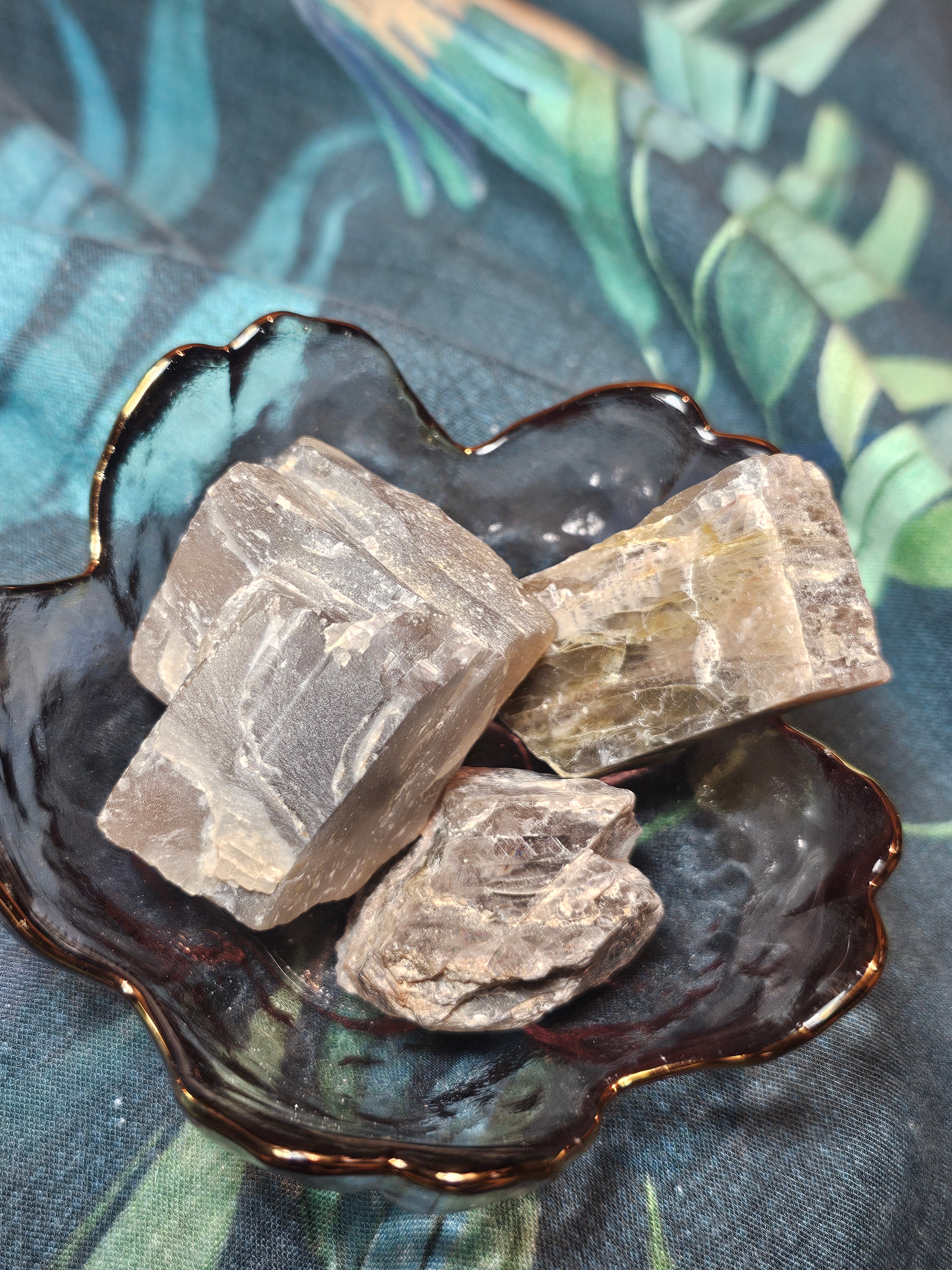 Black moonstone raw