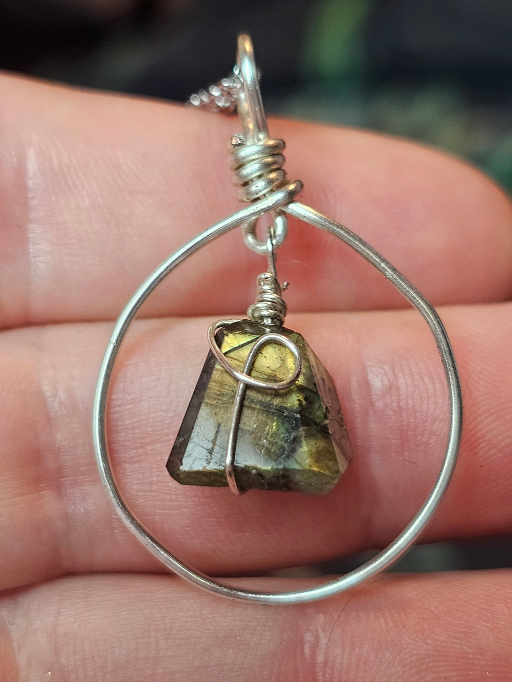 Yellow labradorite pendant