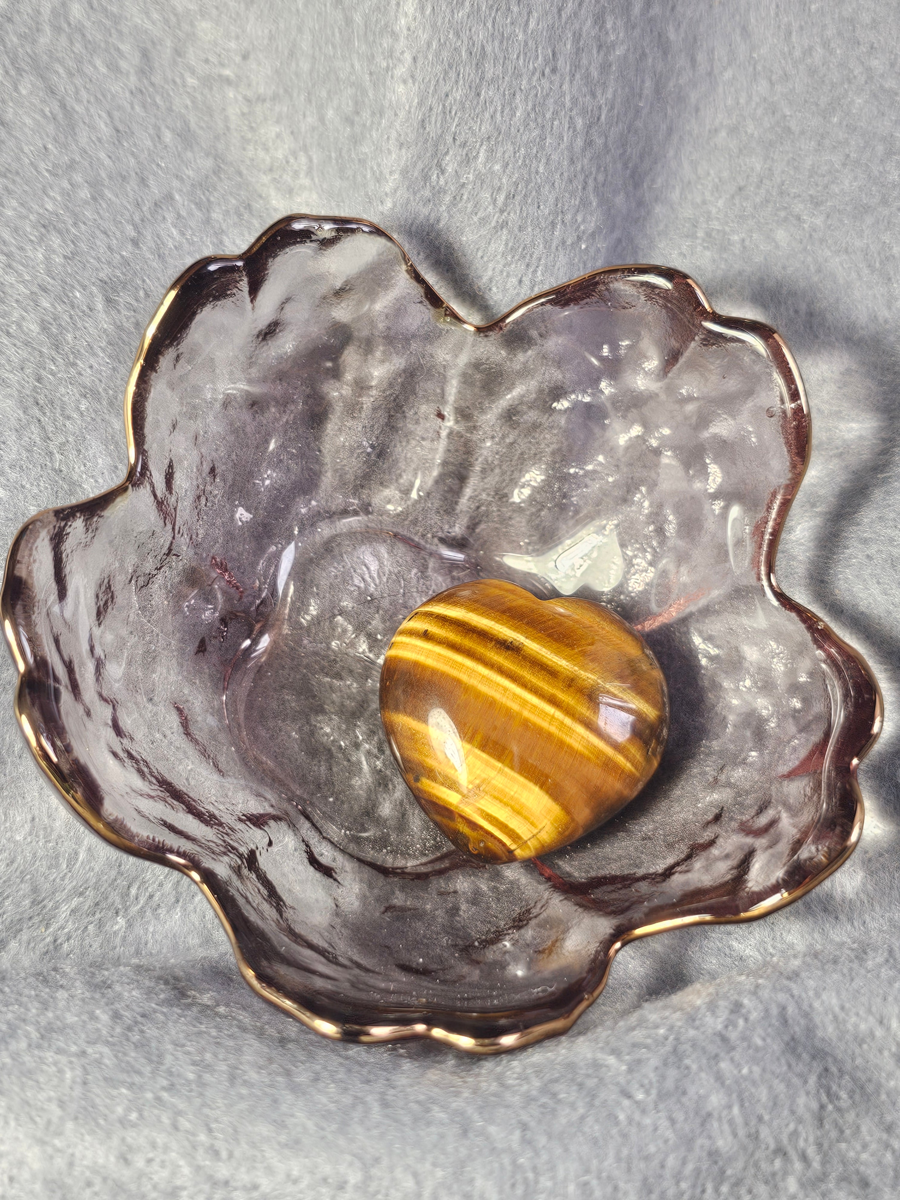 Tigers eye heart